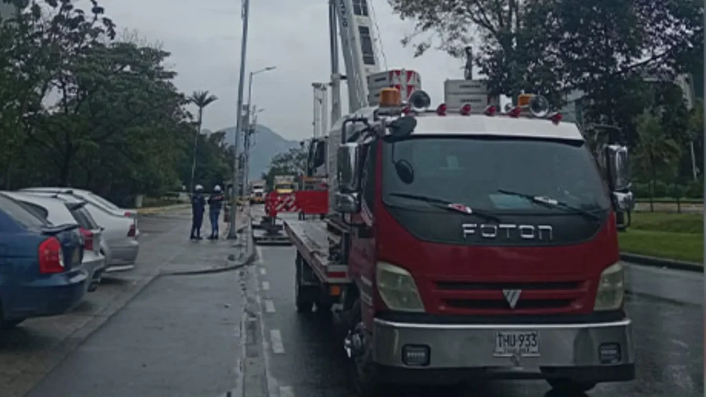 MONTACARGAS Y GRÚAS QUICK SERVICE S.A.S